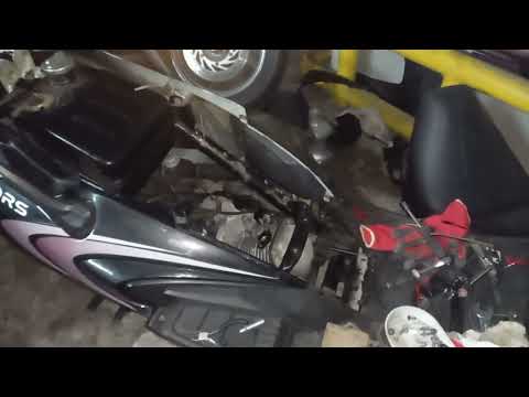 Видео: Хорс Мотор 056. Ремонт мотора, замена цпг на 50мм и голова с увеличиными клапанами. тюнинг скутера.