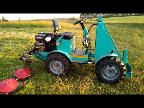 Видео: Самодельный погрузчик. Минипогрузчик помощник по хозяйству. Обзор роторной косилки для минитрактора.