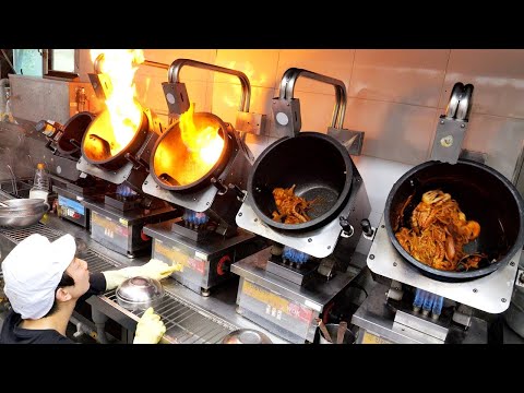 Видео: Роботы-повара готовят 90% и 10% - люди! Новые технологии! Интересный способ, как корейцы готовят еду
