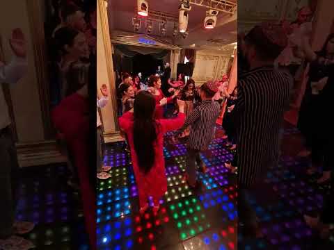 Видео: Туй. Мунис. Москва