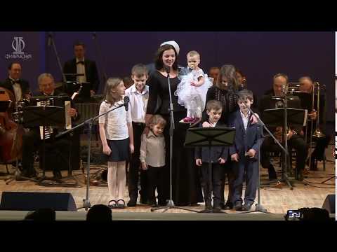 Видео: Ирина Леонова и детки Цыгановы - "Колыбельная"