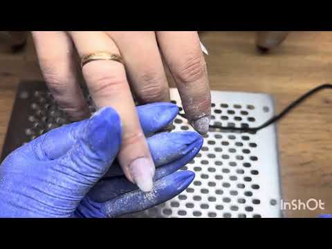 Видео: Коррекция ногтей/ Почему ногтевая  пластина белеет под покрытием/