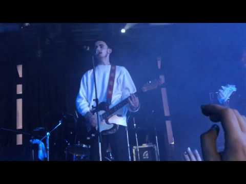 Видео: ПОШЛАЯ МОЛЛИ- школа не нужна Live