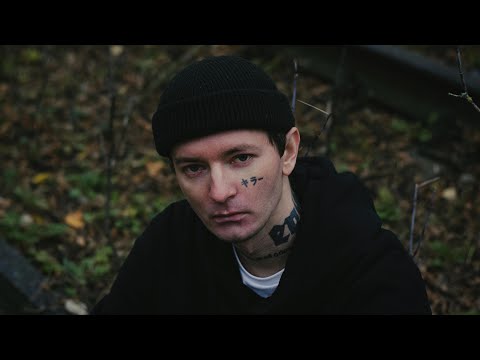 Видео: Сам себя считаю никем. Какого быть слабым духом человеком и осознавать это. Как найти веру в себя?