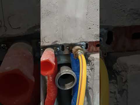 Видео: Опрессовка системы водоснабжения в квартире