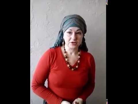 Видео: Огляд чеснот палантина, три способи його пов'язати, у холод