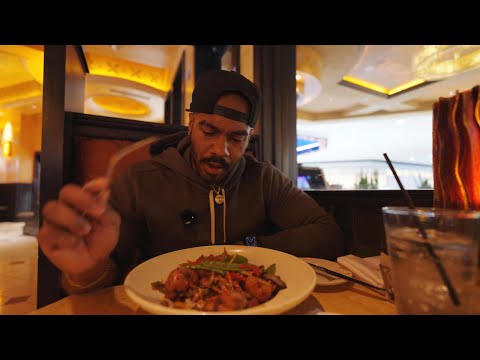 Видео: Обзор нового меню Cheesecake Factory