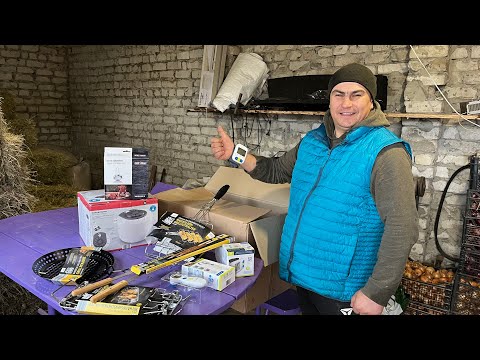 Видео: Получили посылку… 📦🎁 Кого будем оставлять? 🐽🐖 
