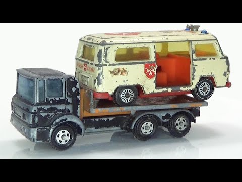 Видео: Реконструкция Volkswagen T2 Malteser Hilfsdienst Siku совместно с грузовиком Leyland Lone Star.