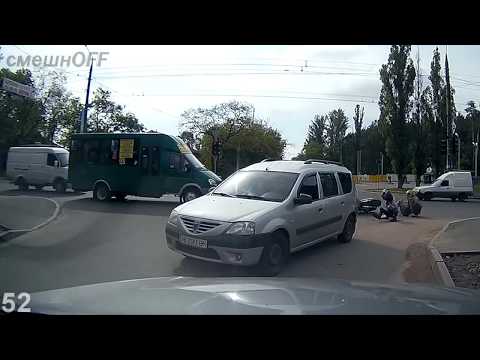 Видео: Дураки и дороги. Сборник безумных водителей #35