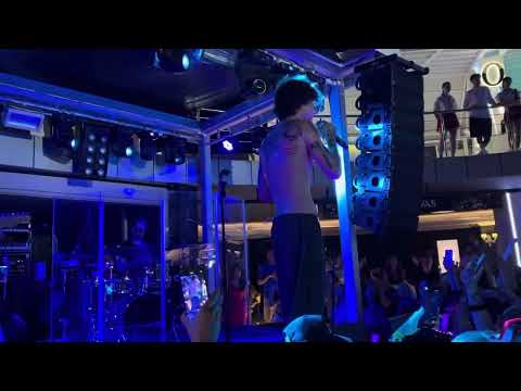 Видео: Новая песня презентация альбома @Xolidayboy___ живой концерт Геленджик 14.07.2023