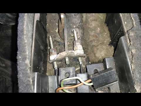 Видео: Регулировка ручного тормоза Passat B3