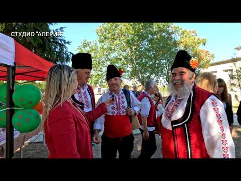 Видео: Песен се пее хоро се вие 