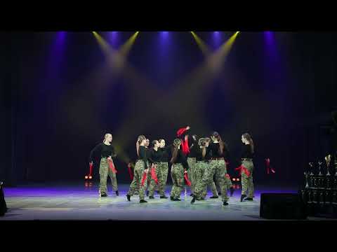 Видео: ТЕАТРАЛЬНИЙ КОЛЕКТИВ "ПЕРЛИНКИ" ♥️ "ЧЕРВОНИЙ МАК"