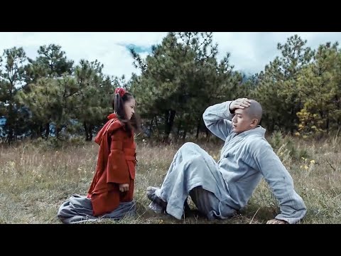 Видео: Маленький монах спас маленькую девочку, неожиданно оказавшуюся 100-летним мастером кунг-фу!💖