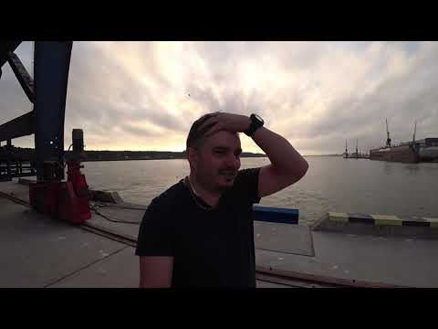 Видео: Стоит ли идти работать в море?
