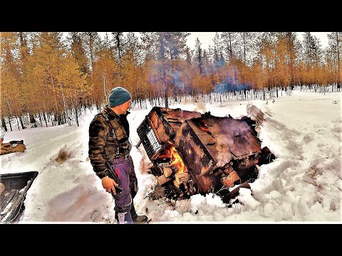 Видео: ГУЛАГ! НОВОЕ! НАШЕЛ ТРАКТОР! ТДТ-55 ВСЕ БРОШЕНО!  БАЛАНСИРЫ, КАТКИ, ТОННЫ БРОШЕННОГО МЕТАЛЛА В ТАЙГЕ