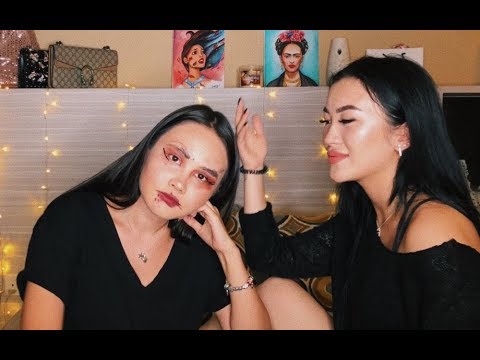 Видео: BLINDFOLDED MAKEUP CHALLENGE ! / Макияж с закрытыми глазами!