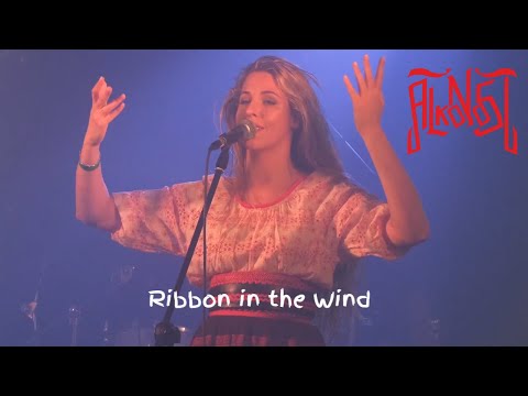 Видео: Alkonost - Лента на ветру (live in Glastonberry, Москва)