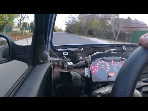 Видео: Nissan Micra.  Лобовое.  Сальник коленвала.  Печка греет)