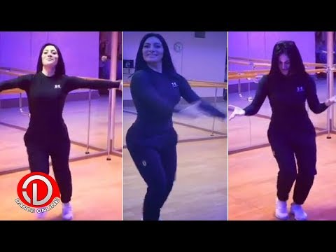 Видео: КАК ЭТА ДЕВУШКА ТАНЦУЕТ НЕРЕАЛЬНО ПРОСТО