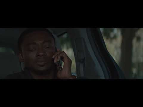 Видео: МОЛОДАЯ СЕМЕЙНАЯ ПАРА АРЕНДУЕТ ДОМ С УЖАСАЮЩЕЙ ТЕМНОЙ СУЩНОСТЬЮ! Прочь из этого дома.  АДРЕНАЛИН.