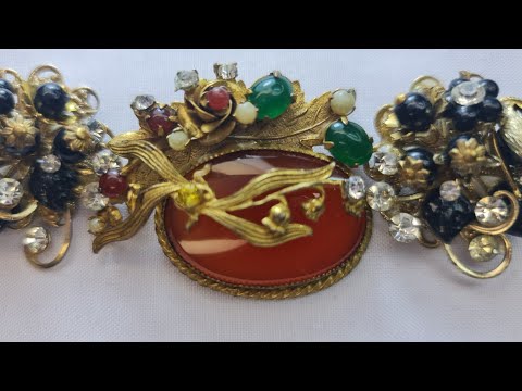 Видео: Вінтажна біжутерія. Original by Robert.  Donald Stannard. Trifari. Sarah  Coventry.
