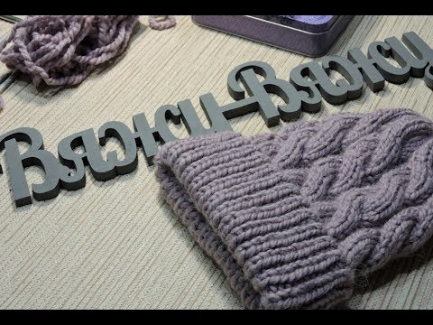 Видео: Шапка из Альпаки с косами Мастер-класс. Толстая шапка из толстой пряжи. Шапок много не бывает.