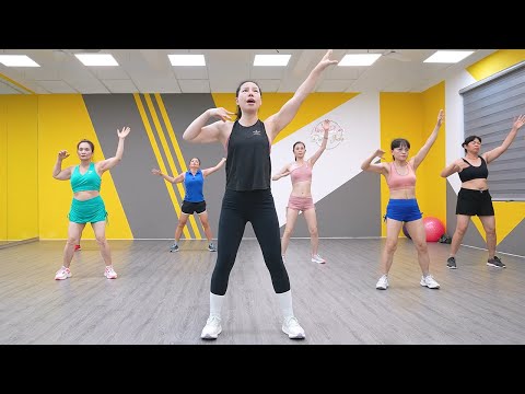 Видео: СЖИГАЙТЕ 500 КАЛОРИЙ с помощью этой 50-минутной аэробной тренировки
