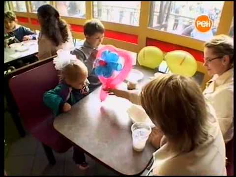 Видео: Семья Стоумовых