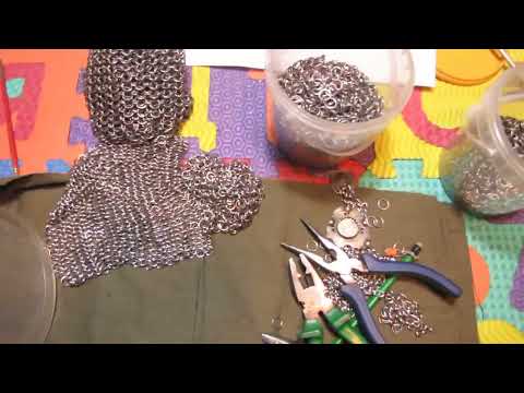 Видео: РАБОЧЕЕ МЕСТО при изготовлении кольчуги хитрости рельной работы для мечтателей