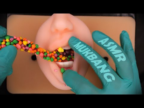 Видео: [ASMR] Поедание звуков силиконовым ртом [Ботанная веревка, шоколад, конфеты] MUKBANG 먹방 ACMP
