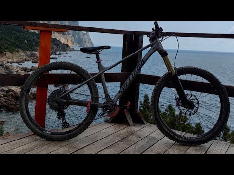 Видео: Балаклава | пляж Инжир на велосипеде