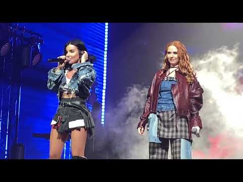Видео: T.A.T.U.(Я СОШЛА С УМА)25.10.2025.МОСКВА.