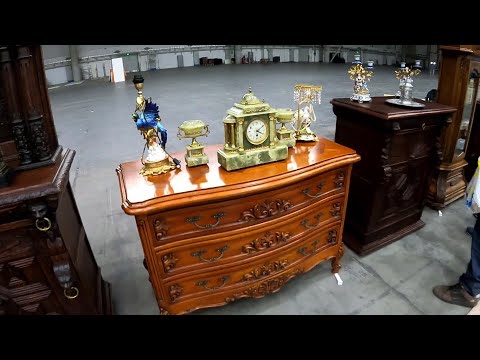 Видео: Элитная барахолка в Киеве/Слёт антикваров/Отборный антиквариат