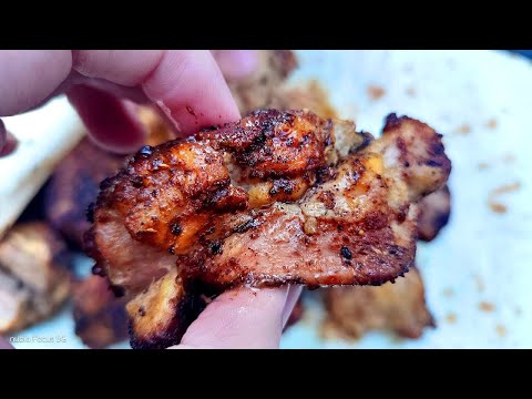 Видео: САМЫЕ СОЧНЫЕ куриные БЕДРА с СЕКРЕТОМ! Добавьте этот ингредиент и ваш ШАШЛЫК будет САМЫМ СОЧНЫМ!
