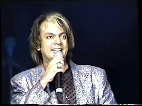 Видео: Филипп Киркоров - Любовь уходит в небеса за нами (2001)