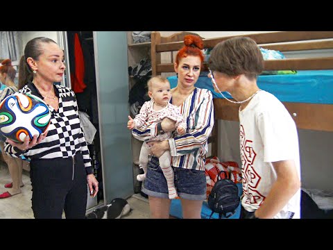Видео: УЧИТЕЛЬНИЦА ПРИШЛА ДОМОЙ К ГРИФЕРУ В РЕАЛЬНОЙ ЖИЗНИ!