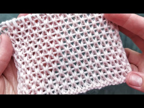 Видео: Интересный рельефный узор спицами 🔥 Очень мелкая сетка