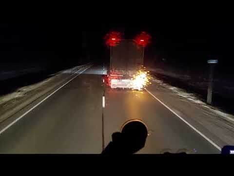 Видео: ИЗ КИРОВСКОЙ ОБЛАСТИ В ПЕРМСКИЙ КРАЙ. АВАРИЯ В НОЧНОЙ ТЬМЕ