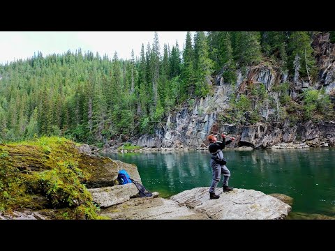 Видео: Дикарями по Норвегии. Поход на медвежьи озёра, лососевые реки и посещение Saltstraumen. Приключения!