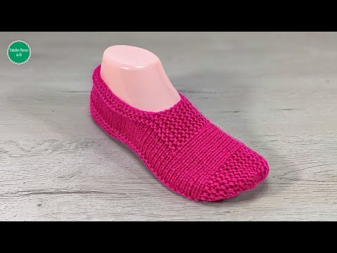 Видео: Вязаные тапочки