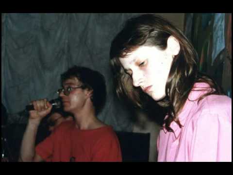 Видео: Соломенные Еноты - Земля мертвых