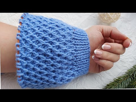 Видео: 🔥Шикарный и очень ПРОСТОЙ узор спицами🔥  По кругу и поворотными рядами!