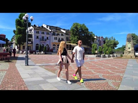 Видео: Walking in Lovech Bulgaria - Summer City Centre Walk - Ловеч България