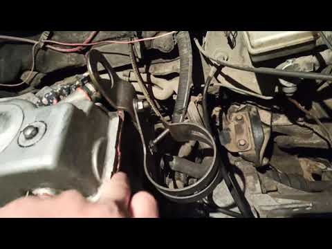 Видео: Установка ГБЦ и ремней ГРМ на Форд Эскорт 1.8д Первый запуск после ремонта!