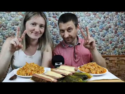 Видео: МУКБАНГ СОЛЯНКА С БУТЕРБРОДАМИ | MUKBANG SOLYANKA WITH SANDWICHES | #solyanka #sandwiches #mukbang