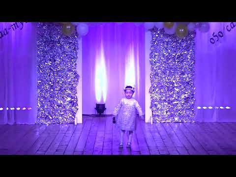 Видео: "Ыллаа - туой оҕо саас" оҕолорго аналлаах ырыа күрэҕэ