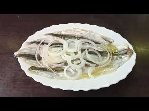 Видео: Блюда из рыбы. Как очень вкусно, просто и быстро засолить рыбку!!! Горбуша и мойва!!!