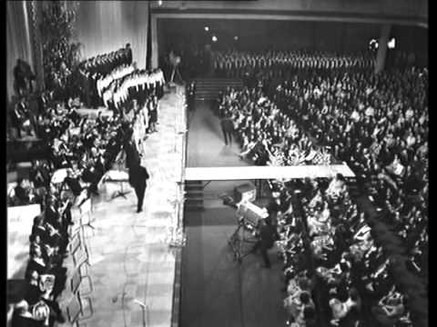 Видео: Гимн демократической молодёжи мира (Песня года 1972)